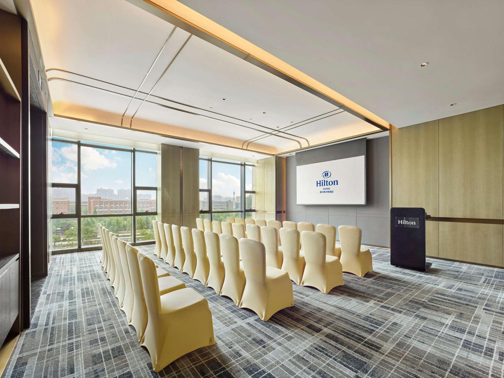 Hilton Jiaxing Hotel Exterior foto